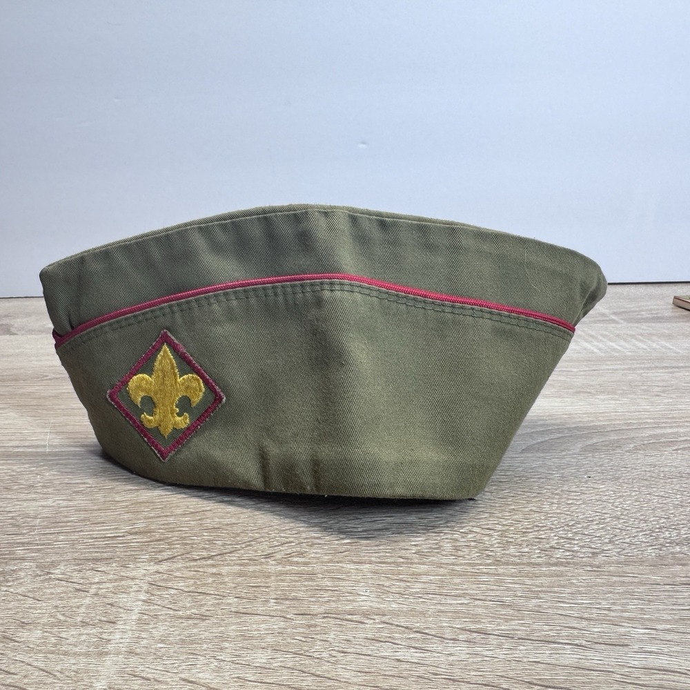 Vintage Boy Scouts of America BSA Garrison Cap Olive Green Red Piping 7-7 1/8